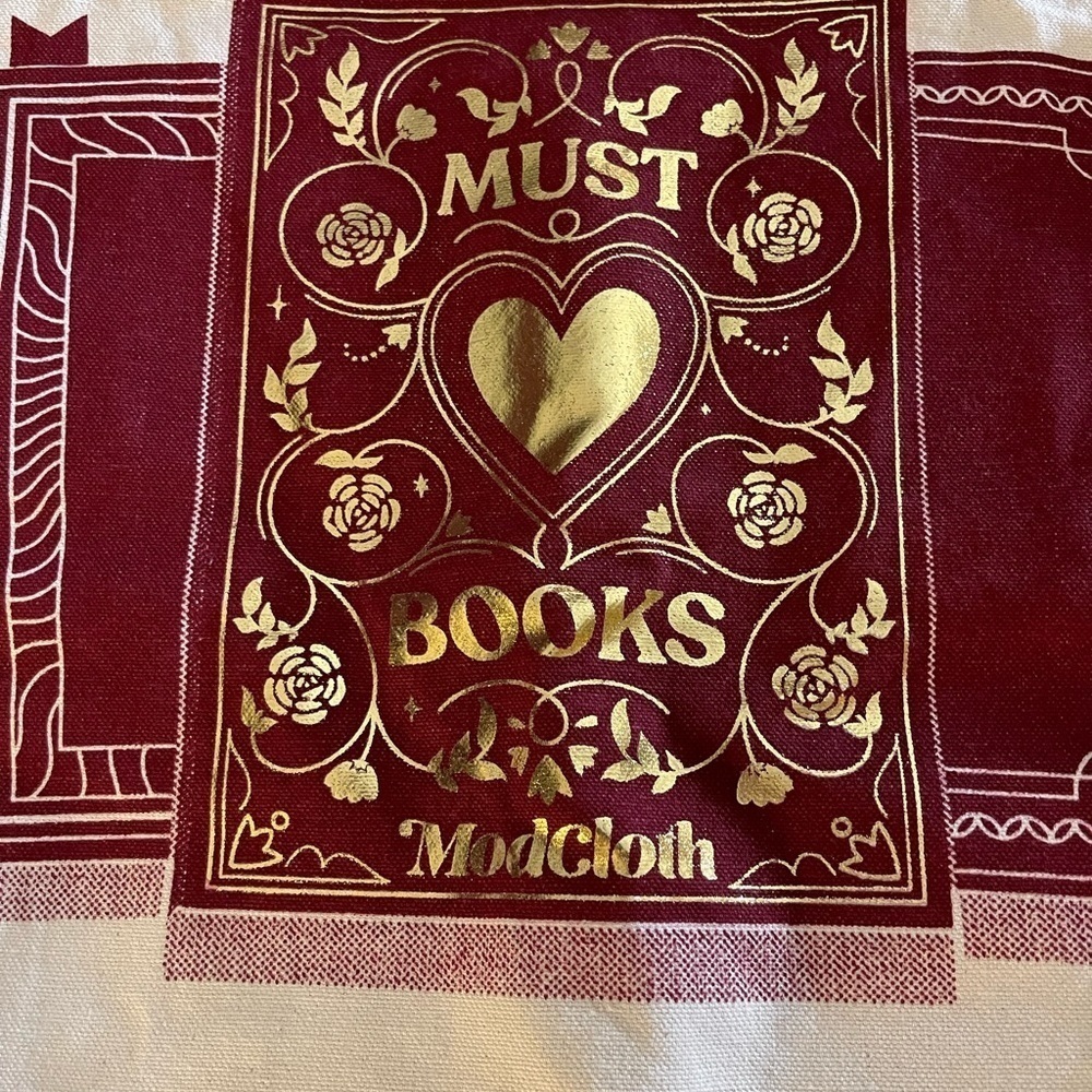 Modcloth Canvas Tote Reusable Eco-Friendly Bag “Must Love Books” w/ Bonus - Picture 10 of 11